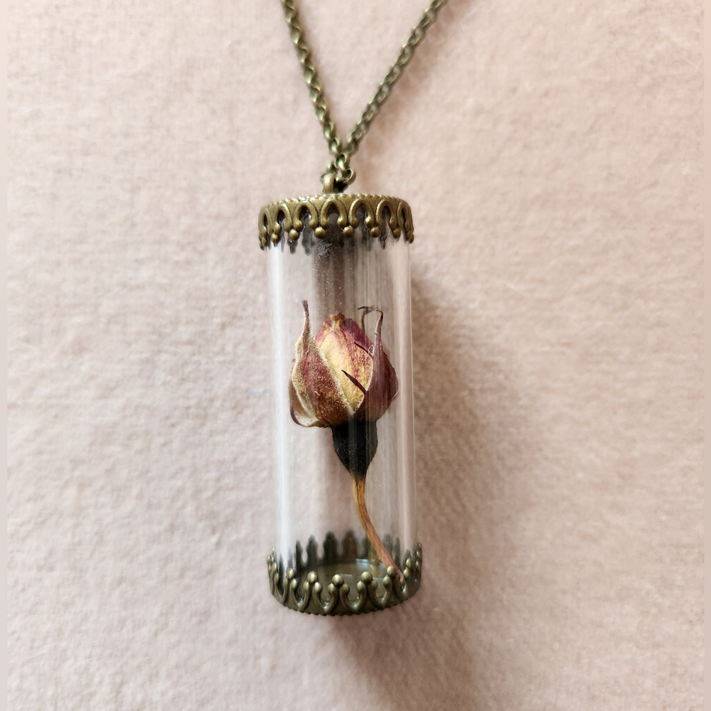 Dried Rose Pendant Necklace